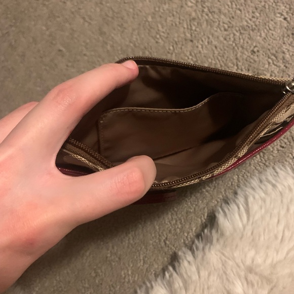 COACH Park Signature Wristlet purse / wallet - Picture 4 of 7